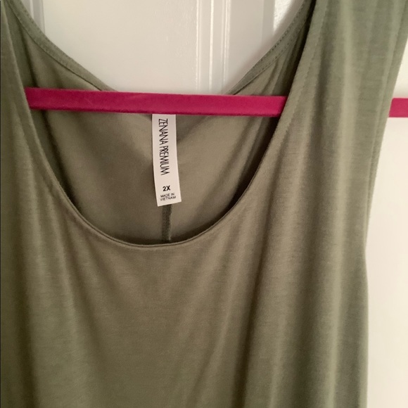 2X Zenana Ruffle Tank - Picture 6 of 6